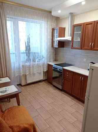 Оренда Квартира 1-кімнатна, 11/26 поверх на Драгоманова, 6/1 Київ