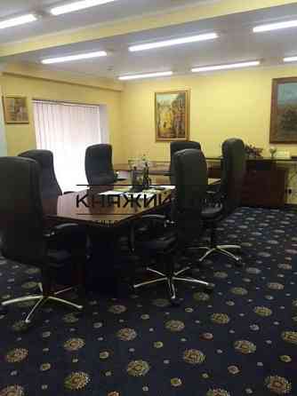 Оренда офісне приміщення на Олеся Гончара ул. поверх - 2 Київ