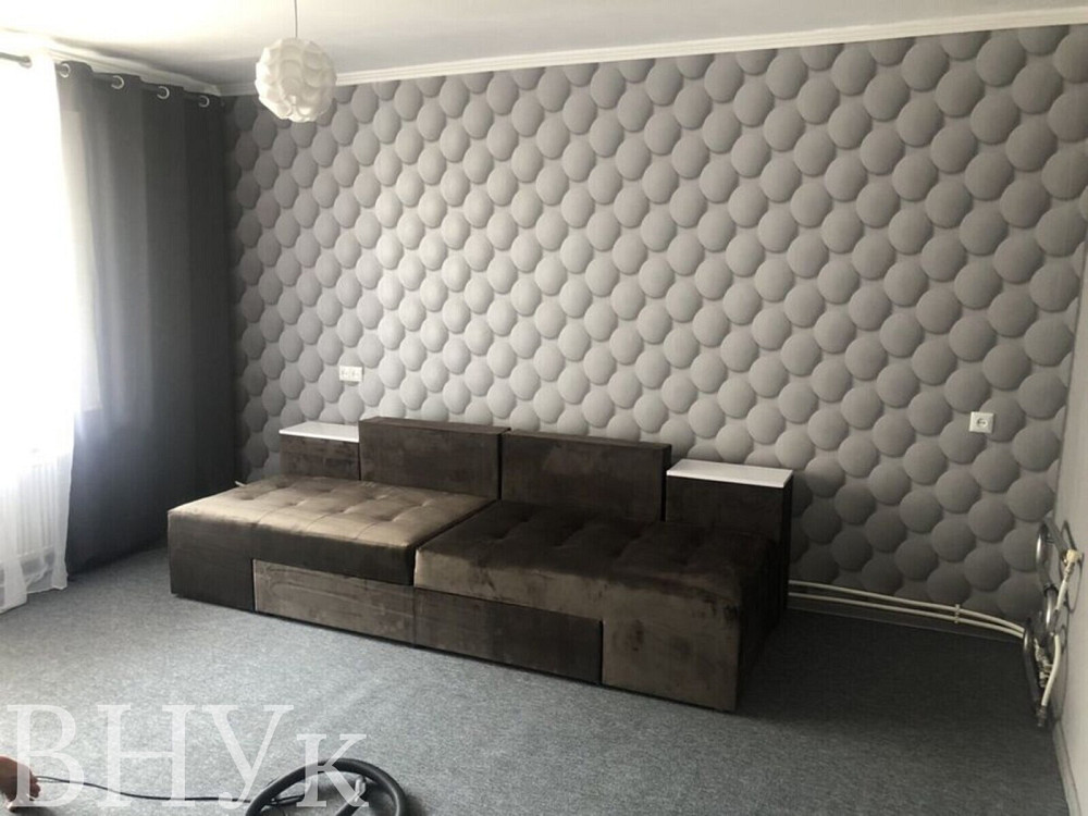 Продаж Квартира 2-кімнатна, 5/5 поверх на Відродження Luts'k - photo 1