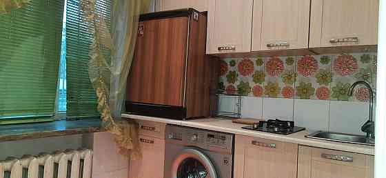 Оренда Квартира 1-кімнатна, 1/9 поверх на вул. Жилянська, 45 Київ