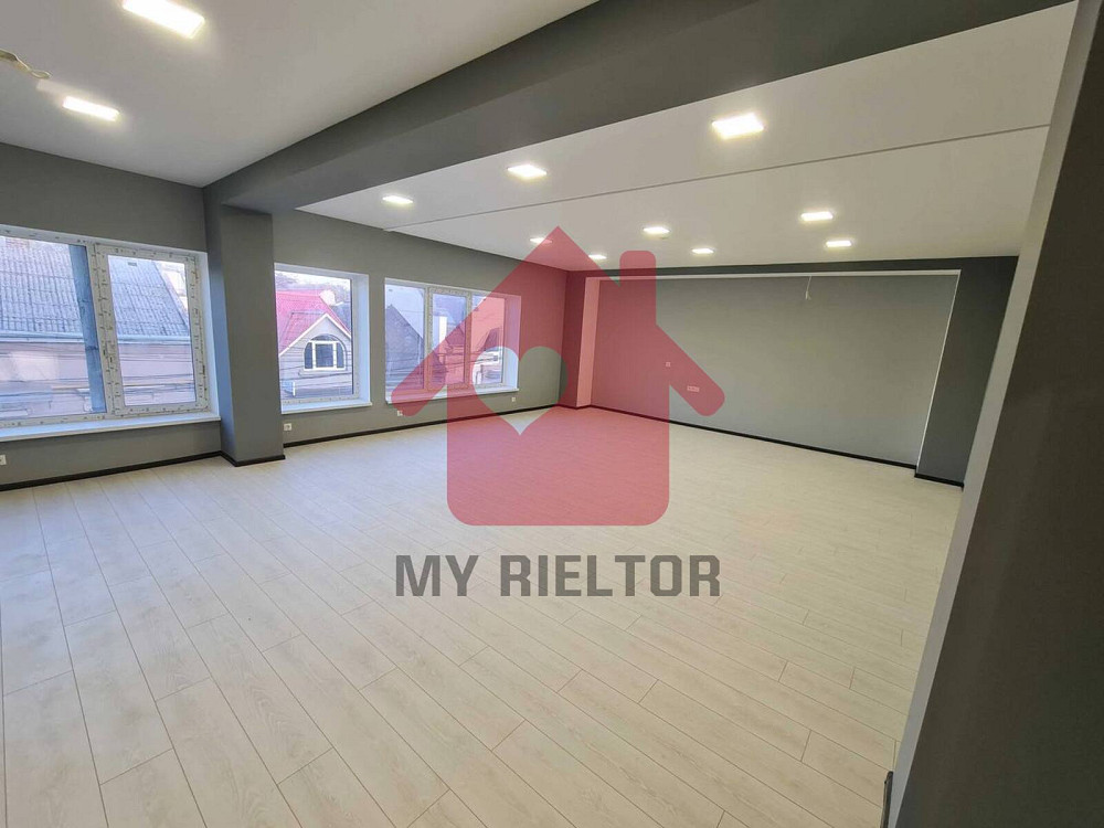 Оренда приміщення вільного призначення на Петефі пл. поверх - 2 Ужгород - фото 1