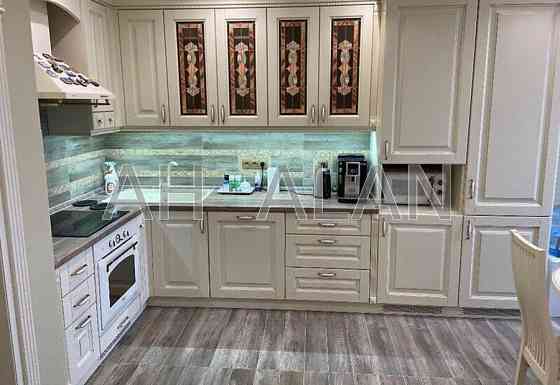 Продаж Будинок 3-кімнатний на Солом'янська вул., 20В Kiev