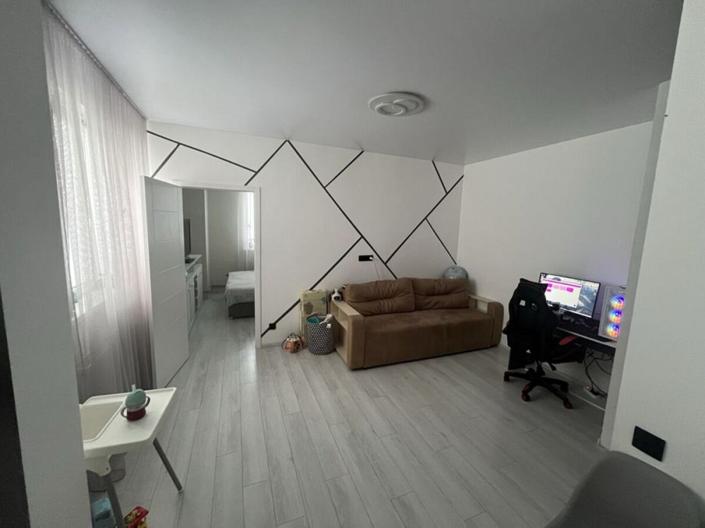 Продам квартиру 39,9 квадратів. Кропивницький - фото 1