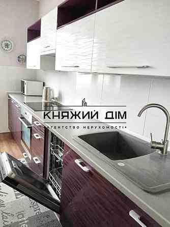 Оренда Квартира 2-кімнатна, 10/28 поверх на Анны Ахматовой ул. Київ