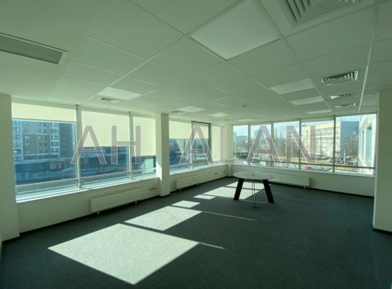 Оренда офісне приміщення на Дегтярівська вул., 27 приміщень - 1, поверх - 4/11 Київ