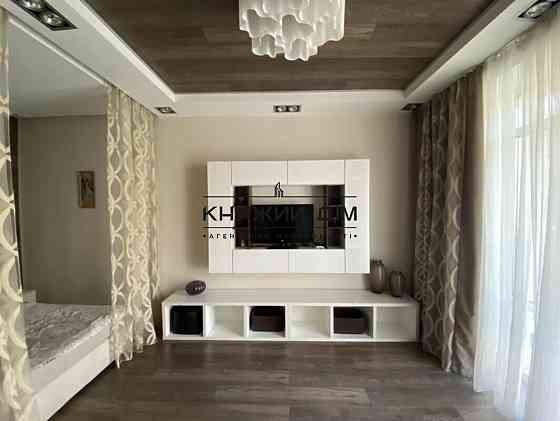 Продаж 1-но к. квартири на Печерську м. Кловська. № 21146660 Київ