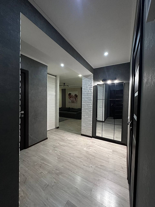 Продаж Квартира 3-кімнатна, 1/5 поверх на вул. Гречка Житомир - фото 1