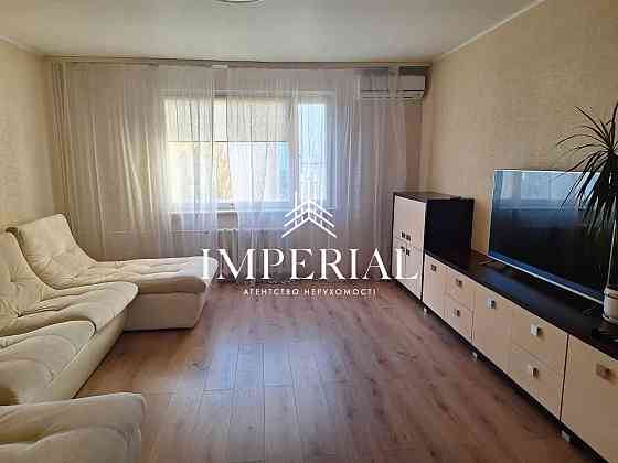 Оренда Квартира 3-кімнатна, 8/10 поверх на вул. Пулюя Івана Киев