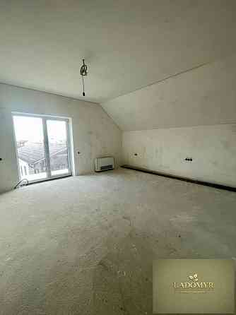 Продаж Будинок 6-кімнатний на вул. Запорізька Богдашів