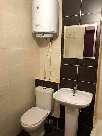 Оренда Квартира 2-кімнатна, 5/5 поверх на вул. Юності, 4 Kiev