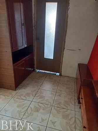 Продаж Квартира 1-кімнатна, 2/5 поверх на Грушевського Uzhhorod