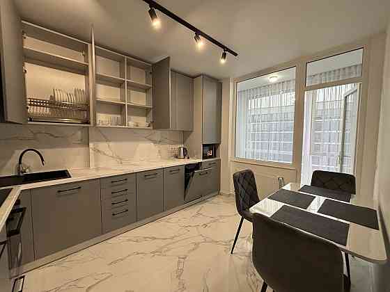 Оренда Квартира 1-кімнатна, 11/13 поверх на Південний б-р, 32 Івано-Франківськ