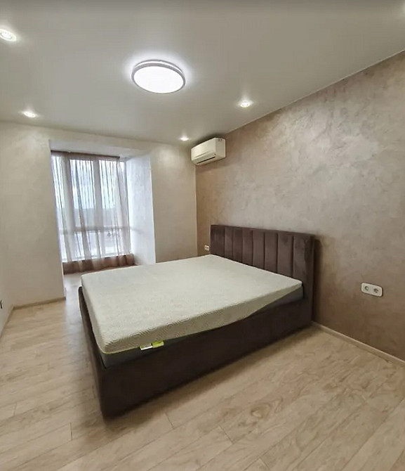 Продаж Квартира 3-кімнатна, 7/12 поверх на Владимирская ул., 1 Dnipro - photo 9