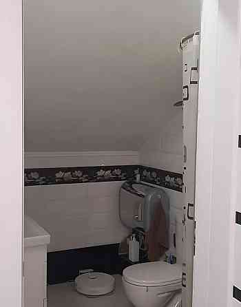 Продаж Квартира 1-кімнатна, 3/3 поверх на Миколи Бурачека вул. (Левітана), 4 Київ