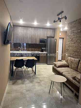 Оренда Будинок 1-кімнатний на Зарічна вул., 4, корп. 1 Київ