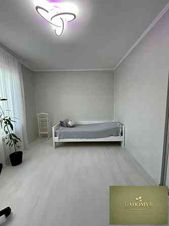 Продаж Будинок 4-кімнатний на вул. Київська Рівне