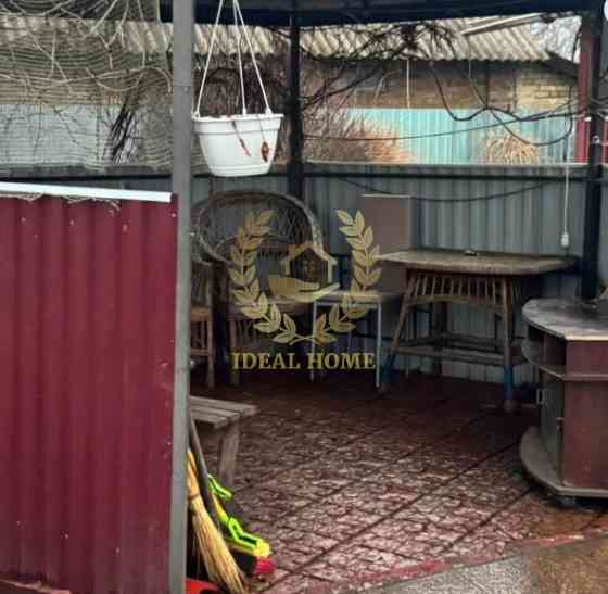 Продаж Будинок 4-кімнатний на Полевая ул., 11 Слобода