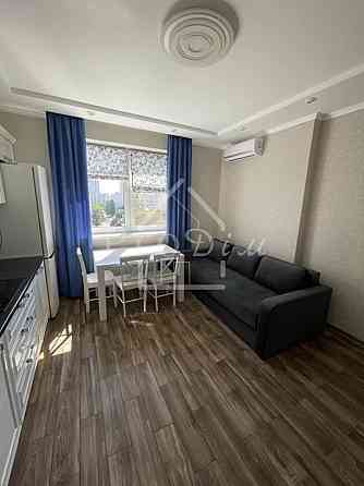 Оренда Квартира 2-кімнатна, 8/26 поверх на Юрія Кондратюка вул., 5 Киев