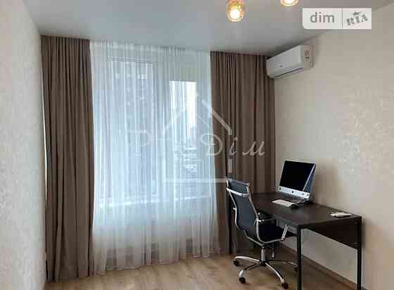 Продаж Квартира 2-кімнатна, 6/25 поверх на Дніпровська набережна, 18б Kiev