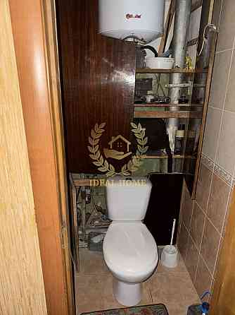 Продаж Квартира 3-кімнатна на Александры Экстер ул. Киев