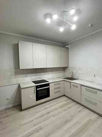 Продаж Квартира 1-кімнатна, 6/24 поверх на Ревуцького вул., д. 54-Б Київ