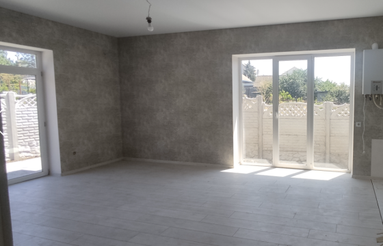 Продаж Будинок 3-кімнатний на ул. Лисенко, 5а Усатове