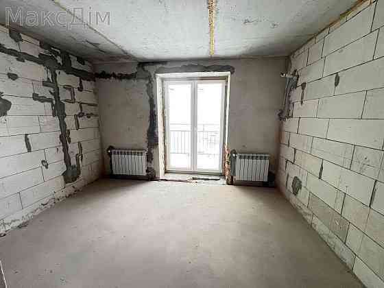 Продаж Квартира 3-кімнатна, 6/9 поверх на вул. Яреми Ternopil'