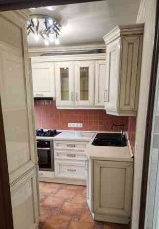 Продаж Квартира 2-кімнатна, 2/5 поверх на Варненская улица, 17 Odessa