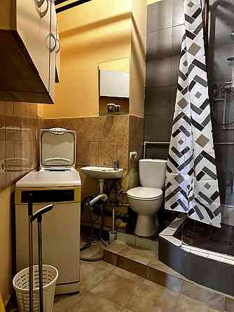 Оренда Квартира 1-кімнатна, 18/24 поверх на Миколи Міхновського, 14-16 Київ