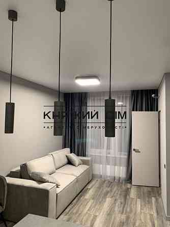 Оренда Квартира 1-кімнатна, 19/25 поверх на Днепровская Набережная Киев