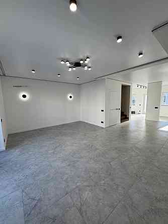 Продаж Будинок на місячна Крихівці