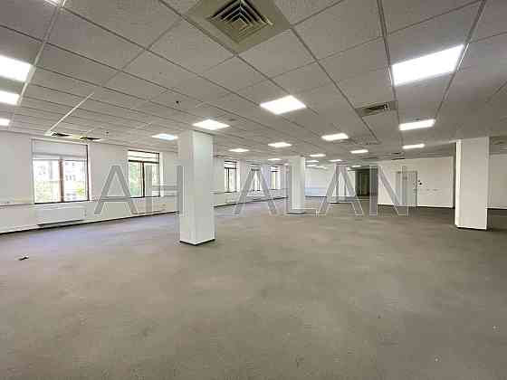 Оренда офісне приміщення на Хрещатик вул., 19 приміщень - 5, поверх - 3/4 Kiev