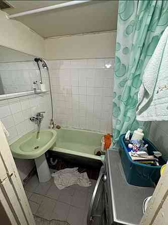 Продам 3-кімнатну квартиру по вул .Посмітного Одеса