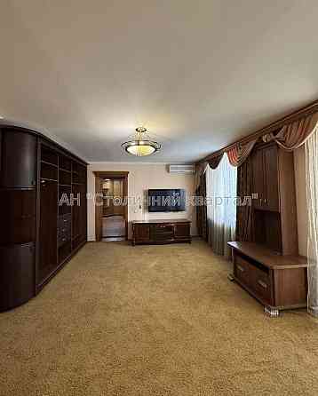 Продаж Квартира 3-кімнатна, 9/14 поверх на Лобановського пр-т, 14 Kiev