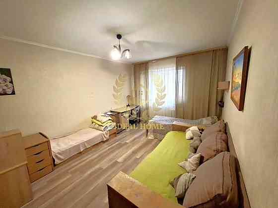 Продаж Квартира 2-кімнатна на Луценко Дмитрия ул., 9 Kiev