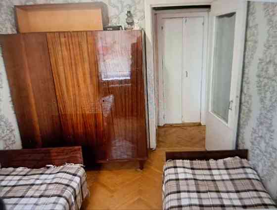 Оренда Квартира 2-кімнатна, 2/5 поверх на Донця, 7 Київ