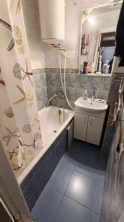 Продаж Квартира 2-кімнатна, 2/5 поверх на Голосіївський вул., д. 122к2 Kiev