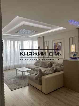 Продажа 3-х комнатной студио ,ул.Пчелки 6 А .м.Позняки Київ