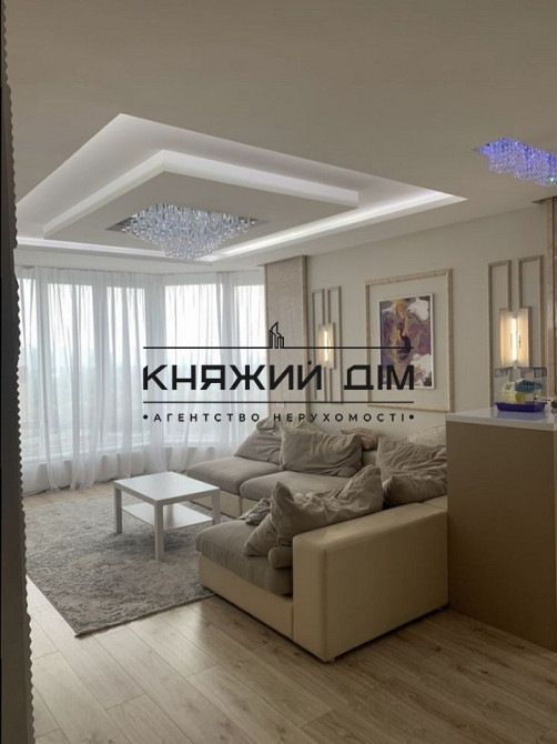 Продажа 3-х комнатной студио ,ул.Пчелки 6 А .м.Позняки Київ - фото 1