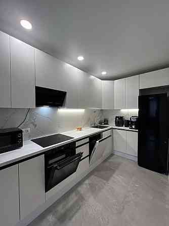 Продаж Квартира 1-кімнатна, 8/11 поверх на вул. Роксоляни Львів