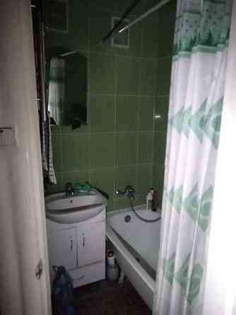 Продаж Квартира 3-кімнатна, 4/5 поверх на проспект Воскресенский (Перова бульвар), д.3 Kiev