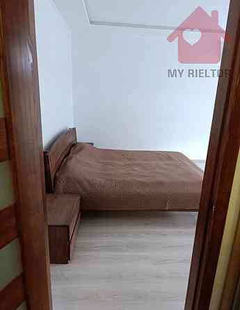 Продаж Квартира 4-кімнатна, 5/5 поверх на Мальовнича Ужгород