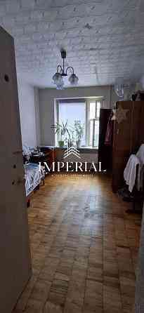 Продаж Квартира 4-кімнатна, 7/10 поверх на вул. Олійника Степана Київ