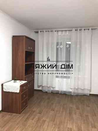 Оренда Квартира 2-кімнатна, 1/25 поверх на Русовой Софии ул. Киев