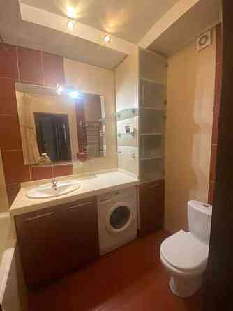 Оренда Квартира 3-кімнатна, 13/16 поверх на ул. Анны Ахматовой Київ