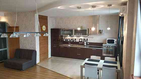 Оренда офісне приміщення на Шота Руставели ул. поверх - 15/20 Київ