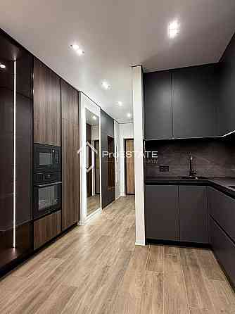 Продаж Квартира 3-кімнатна, 11/25 поверх на вул. Всеволода Змієнка Киев