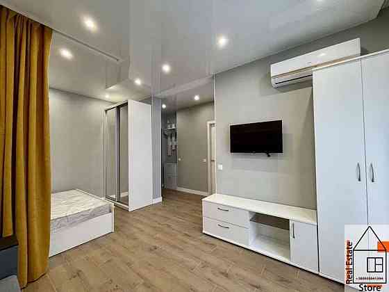 Оренда Квартира 1-кімнатна, 14/26 поверх на ул. Ревуцкого, 40Б Kiev