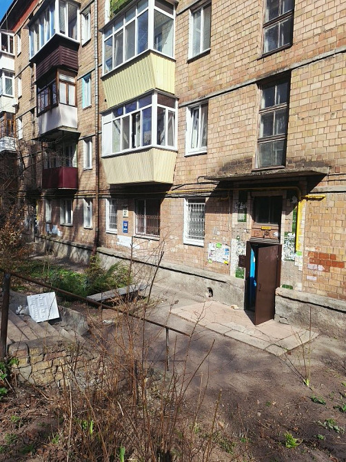 Продаж Квартира 3-кімнатна, 1/5 поверх на Уманська вул., д. 27/1 Киев - изображение 8