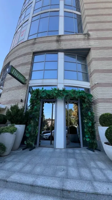 Продаж Ресторан / кафе / бар / кав’ярня площа 340 кв.м на Дмитра Яворницького 1а Дніпро - фото 1